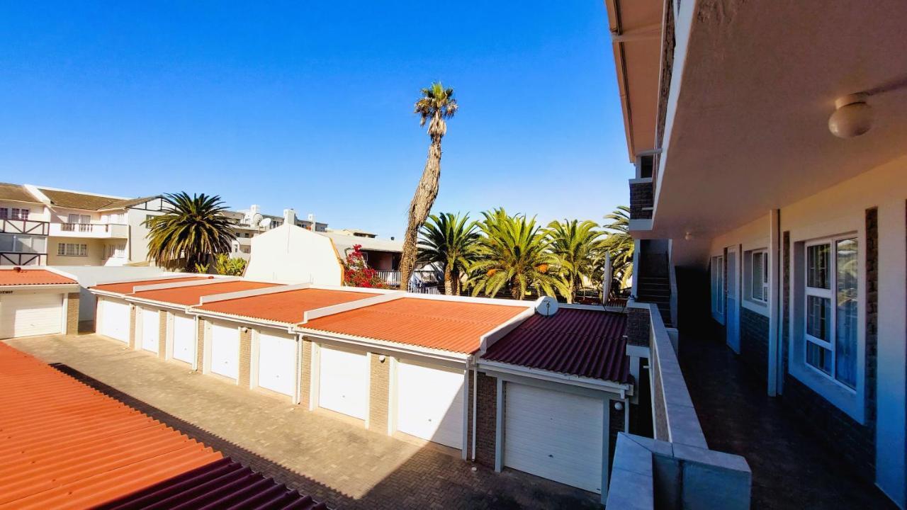 Nautilus 2 Bedroom Self-Catering Apartment Swakopmund Luaran gambar
